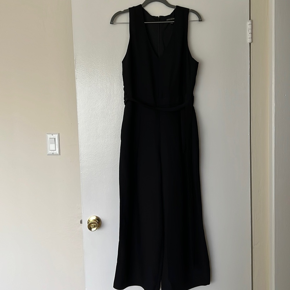 Banana republic size 4 jumpsuit like new only worn once